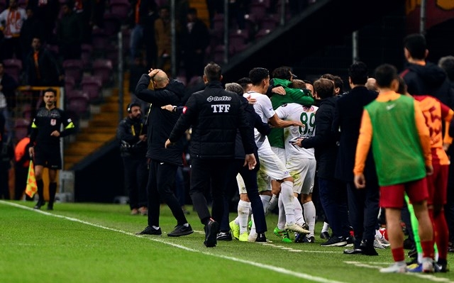 Galatasaray: 1 - Atiker Konyaspor: 1 63