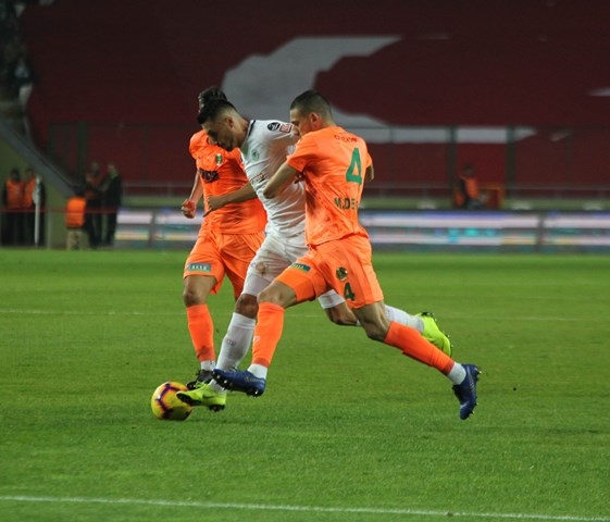 Atiker Konyaspor: 2 -  Aytemiz Alanyaspor: 0 44