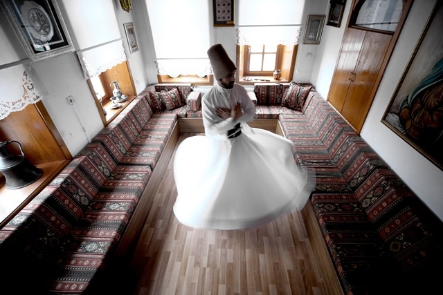 Mevlana'nın "gel" çağrısını yüzyıllardır yaşatanlar 22