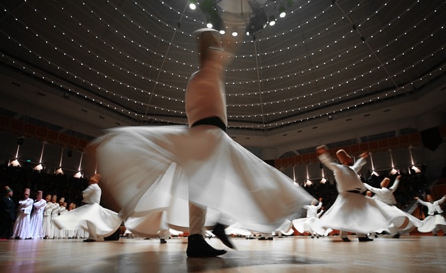 Mevlana'nın "gel" çağrısını yüzyıllardır yaşatanlar 33