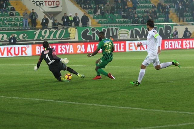 Akhisarspor: 0 - Atiker Konyaspor: 0 37