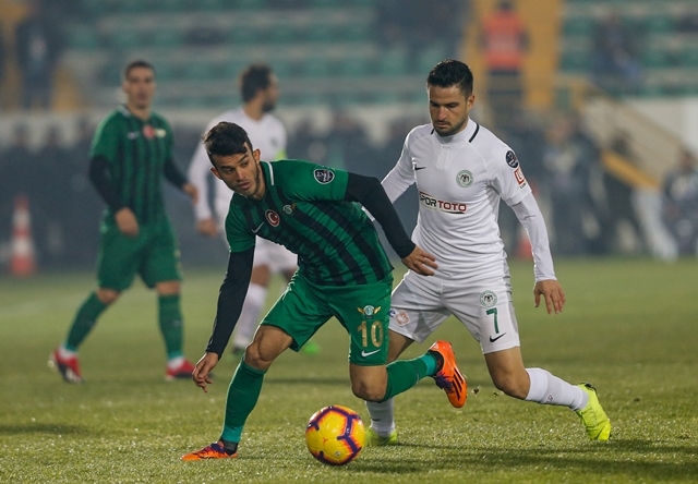Akhisarspor: 0 - Atiker Konyaspor: 0
