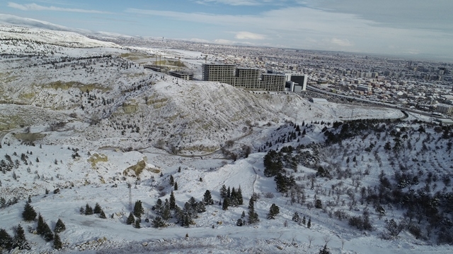 Konya'da kar yerini ayaza bıraktı 12
