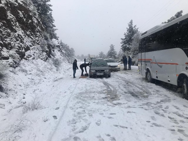 Antalya-Konya karayolunda kar engeli 8