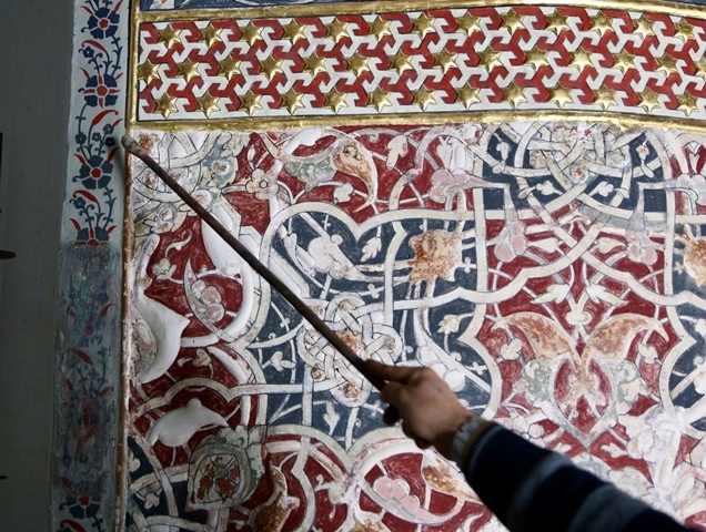Mevlana Müzesi'nde "500 yıllık süslemeler" ortaya çıkarıl 12