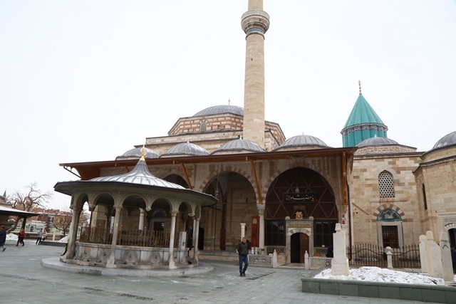 Mevlana Müzesi'nde "500 yıllık süslemeler" ortaya çıkarıl 13