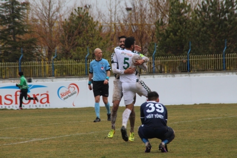 Anadolu Selçukspor:3-Fethiyespor:2 16