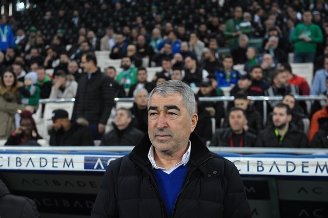 Bursaspor: 0 - Atiker Konyaspor: 0 43