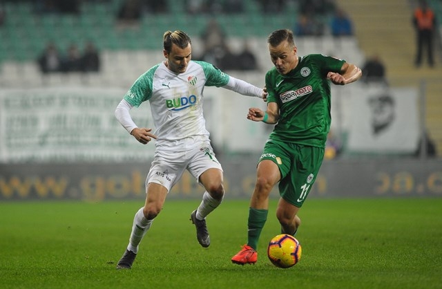 Bursaspor: 0 - Atiker Konyaspor: 0 46