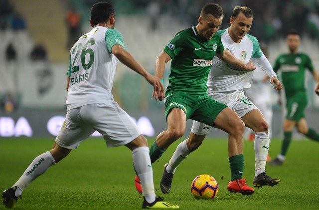 Bursaspor: 0 - Atiker Konyaspor: 0 47