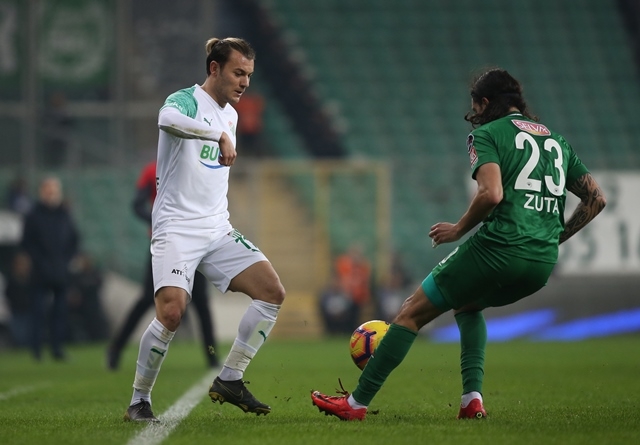 Bursaspor: 0 - Atiker Konyaspor: 0 70