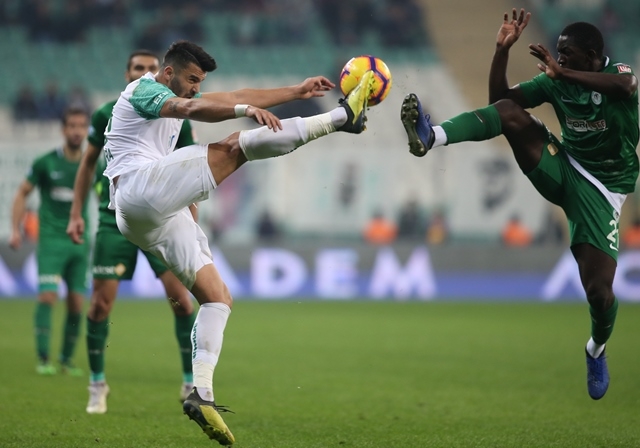 Bursaspor: 0 - Atiker Konyaspor: 0 83