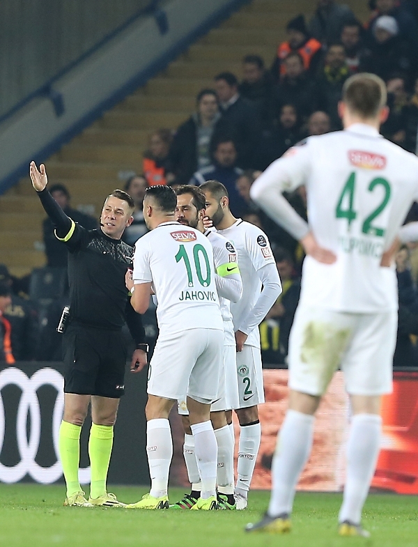 Fenerbahçe:1-Konyaspor.1 15