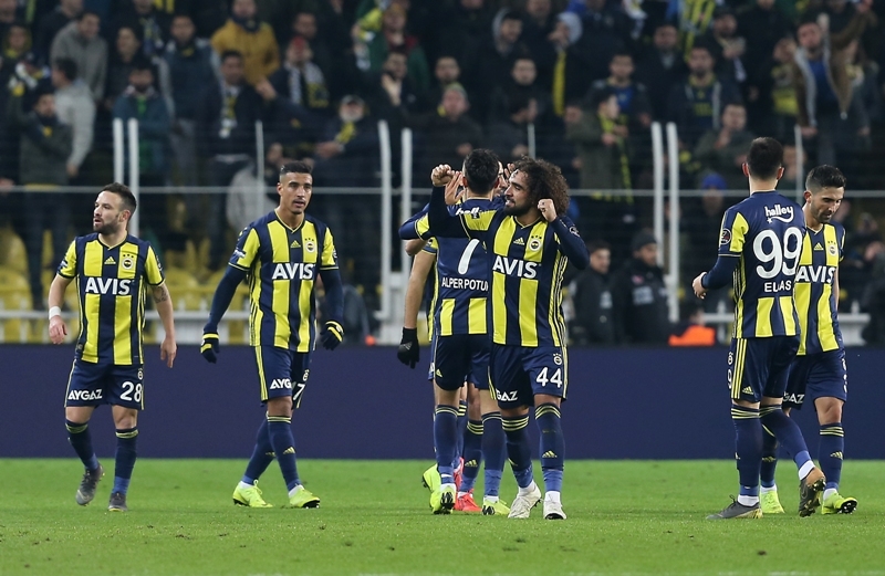 Fenerbahçe:1-Konyaspor.1 63