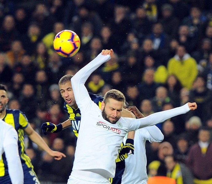 Fenerbahçe:1-Konyaspor.1 82