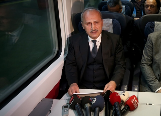 YHT ile Konya-İstanbul  4 saat 45 dakika 10