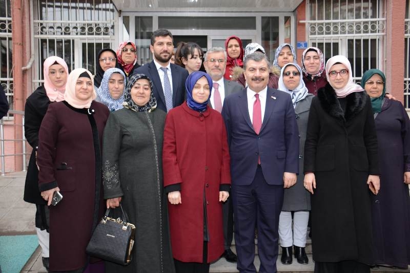 Sağlık Bakanı Fahrettin Koca memleketi Konya'da 30