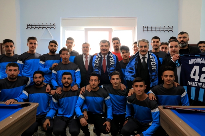 Sağlık Bakanı Fahrettin Koca memleketi Konya'da 44