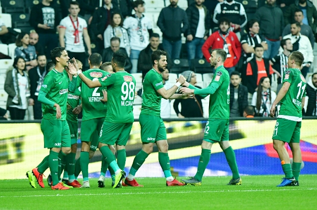 Beşiktaş: 3 - Atiker Konyaspor: 2 111
