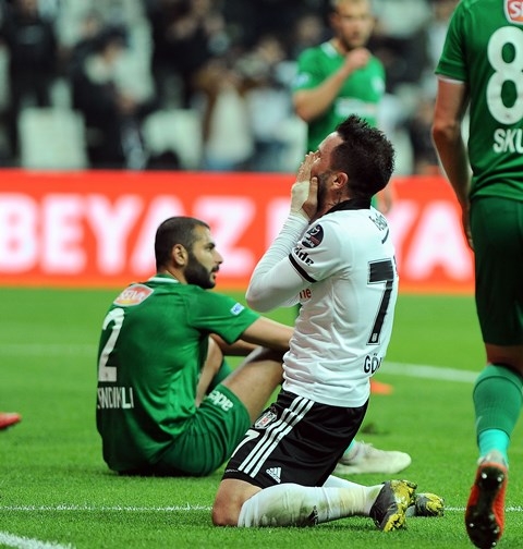 Beşiktaş: 3 - Atiker Konyaspor: 2 72