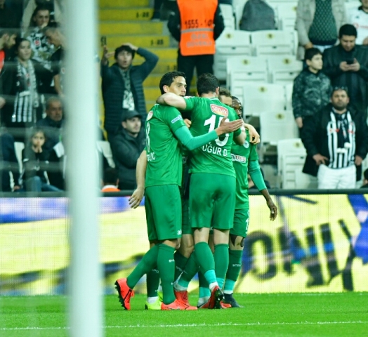 Beşiktaş: 3 - Atiker Konyaspor: 2 97