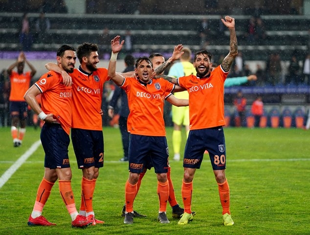 Medipol Başakşehir: 2 - Atiker Konyaspor: 0 14