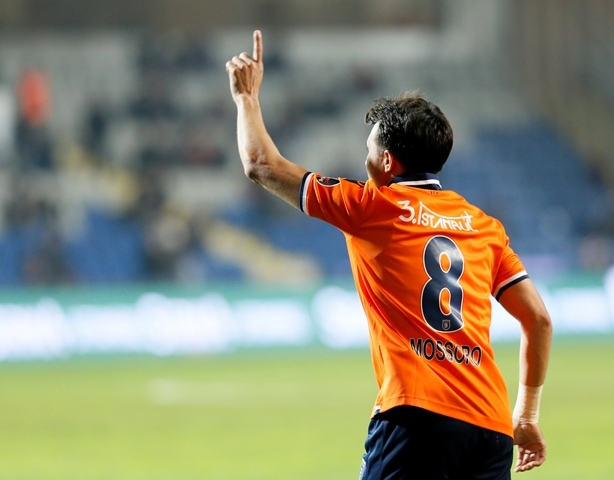 Medipol Başakşehir: 2 - Atiker Konyaspor: 0 8