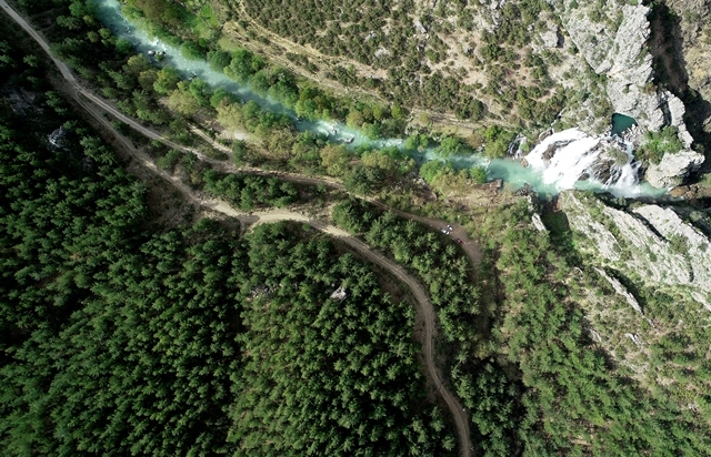 Orta Toroslar'ın saklı cenneti  Uçansu Şelalesi 5
