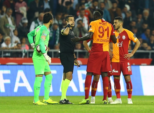 Konyaspor 0 - 0 Galatasaray 35
