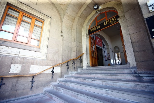 Türkiye'nin asırlık eğitim yuvası  Konya Lisesi 15
