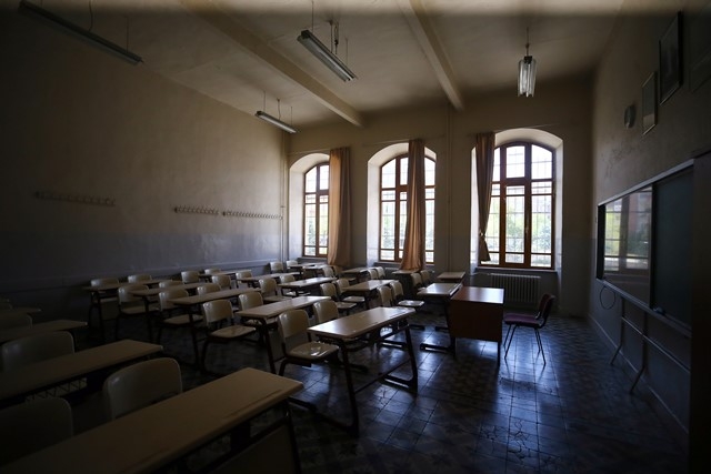 Türkiye'nin asırlık eğitim yuvası  Konya Lisesi 8