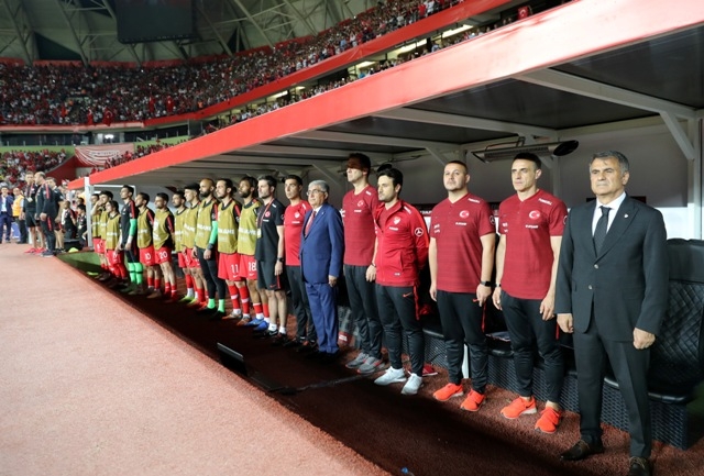 Milli Takım  Konya'da tarih yazdı 24
