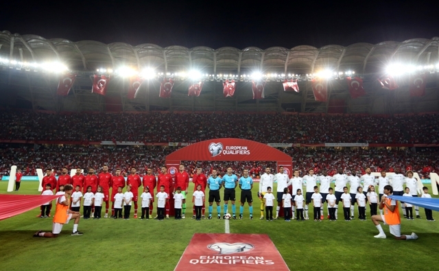 Milli Takım  Konya'da tarih yazdı 33