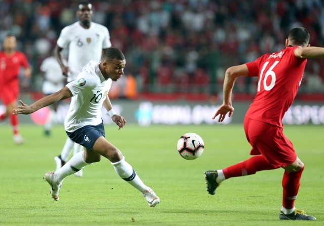 Milli Takım  Konya'da tarih yazdı 38