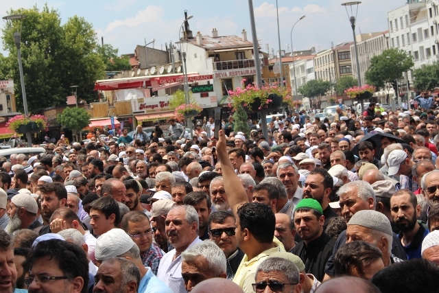 Konya'da Mursi için gıyabi cenaze namazı 18