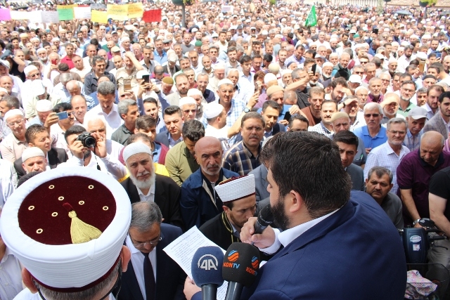 Konya'da Mursi için gıyabi cenaze namazı 27