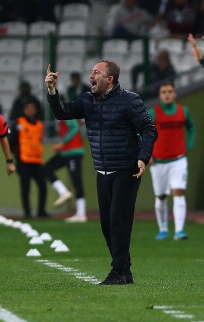 İH Konyaspor: 0 - B.Y Malatyaspor: 2 14