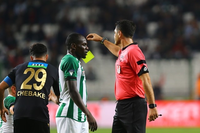 İH Konyaspor: 0 - B.Y Malatyaspor: 2 37