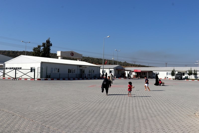 Suriyelilerin barındırıldığı merkezler Türkiye'nin yüz akı oldu 19