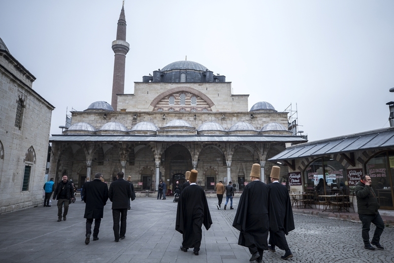Vuslat törenleri başladı 13