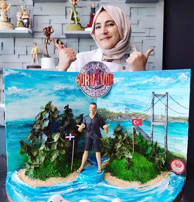 Büst pastalar ilgi odağı oldu 2