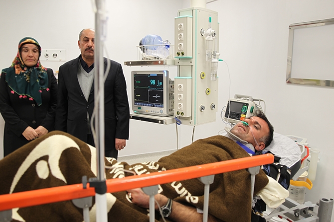 Yolcu minibüsü çığ altında kaldı! 21