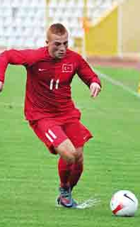 İşte ünlü futbolcuların eğitim karnesi 23