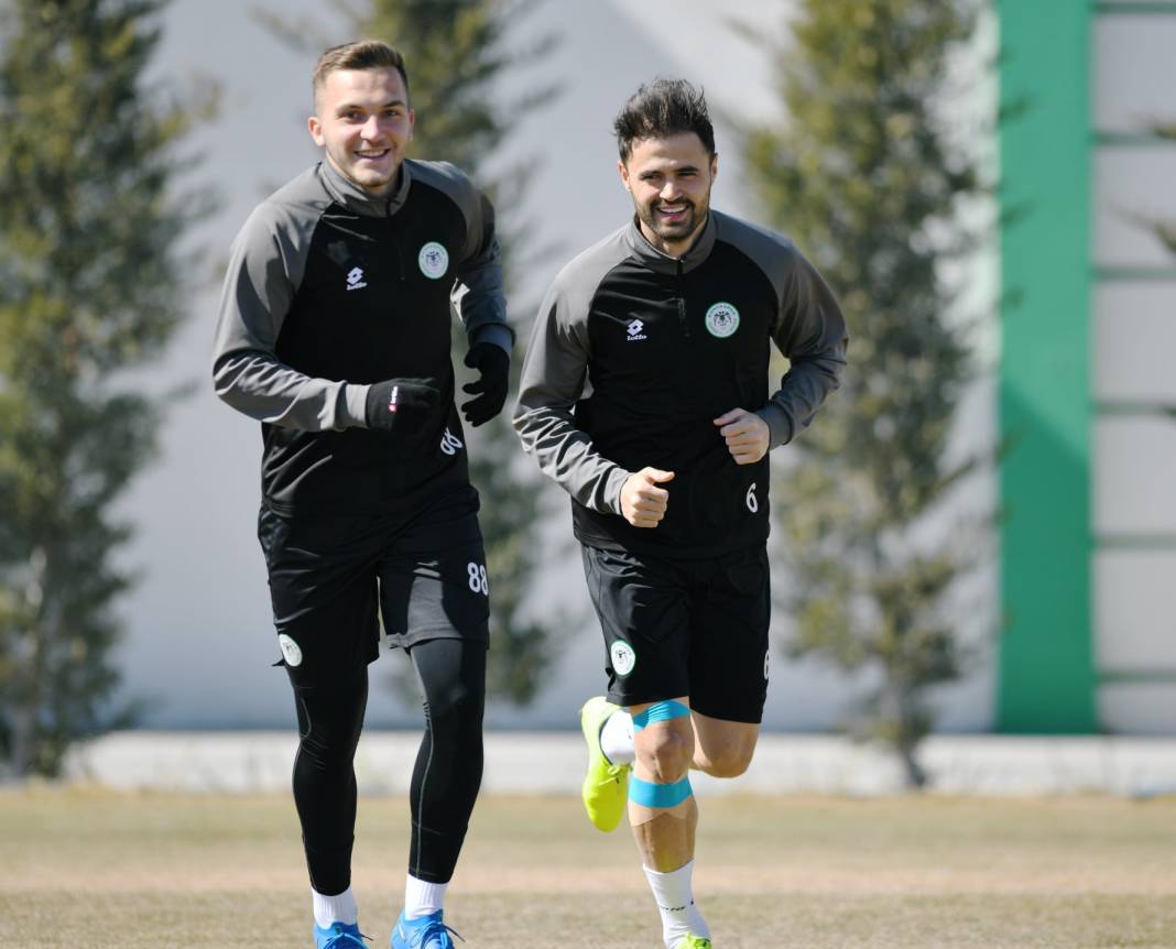 Konyaspor'da sakatlar dönüyor! Antrenmana çıktılar 1