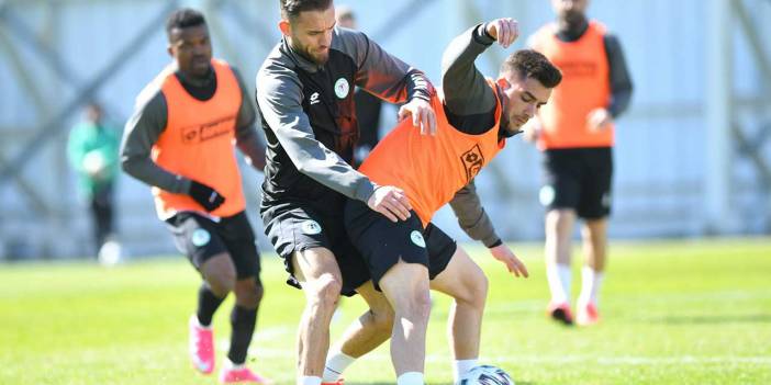Konyaspor'da sakatlar dönüyor! Antrenmana çıktılar