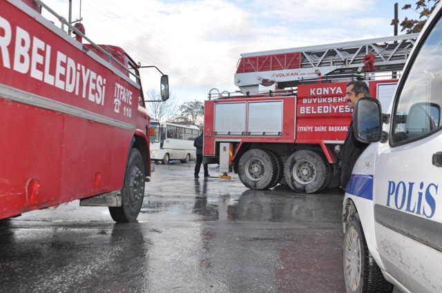 Cinayet sonrası mahalleyi ateşe verdi 8