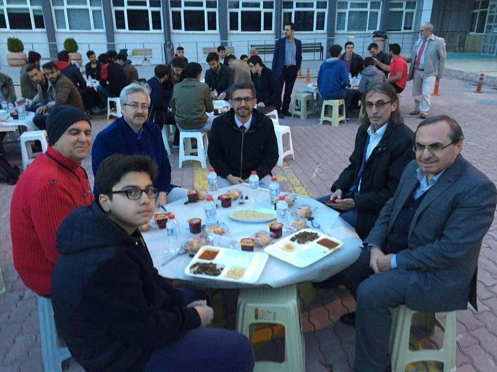 Konya Selçuk Üniversitesi İslami İlimler Fakültesi iftarda buluşturdu 2