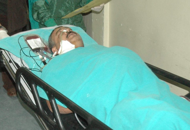 Dükkan sahibi yerine müşteriyi vurdu 3