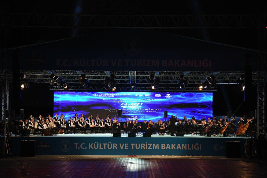 Ayasofya-i Kebir Camii Şerifi önünde 750 semazenle Sema Ayin-i Şerifi 14
