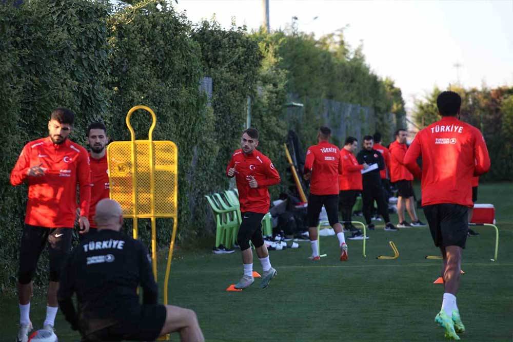 A Milli Takım, Konyaspor Kayacık Tesisleri'nde hazırlıklarına başladı 3